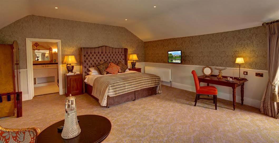 Bellingham Castle Hotel Dundalk Exterior photo